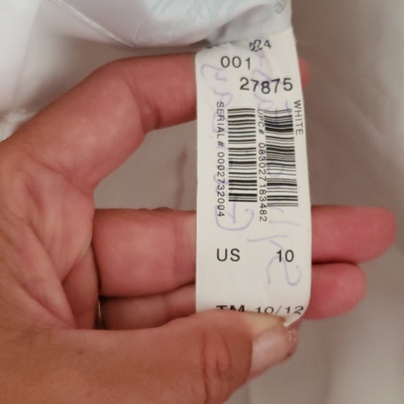 Alfred Angelo Disney Fairy Tale Wedding Dress - Picture 7 of 14